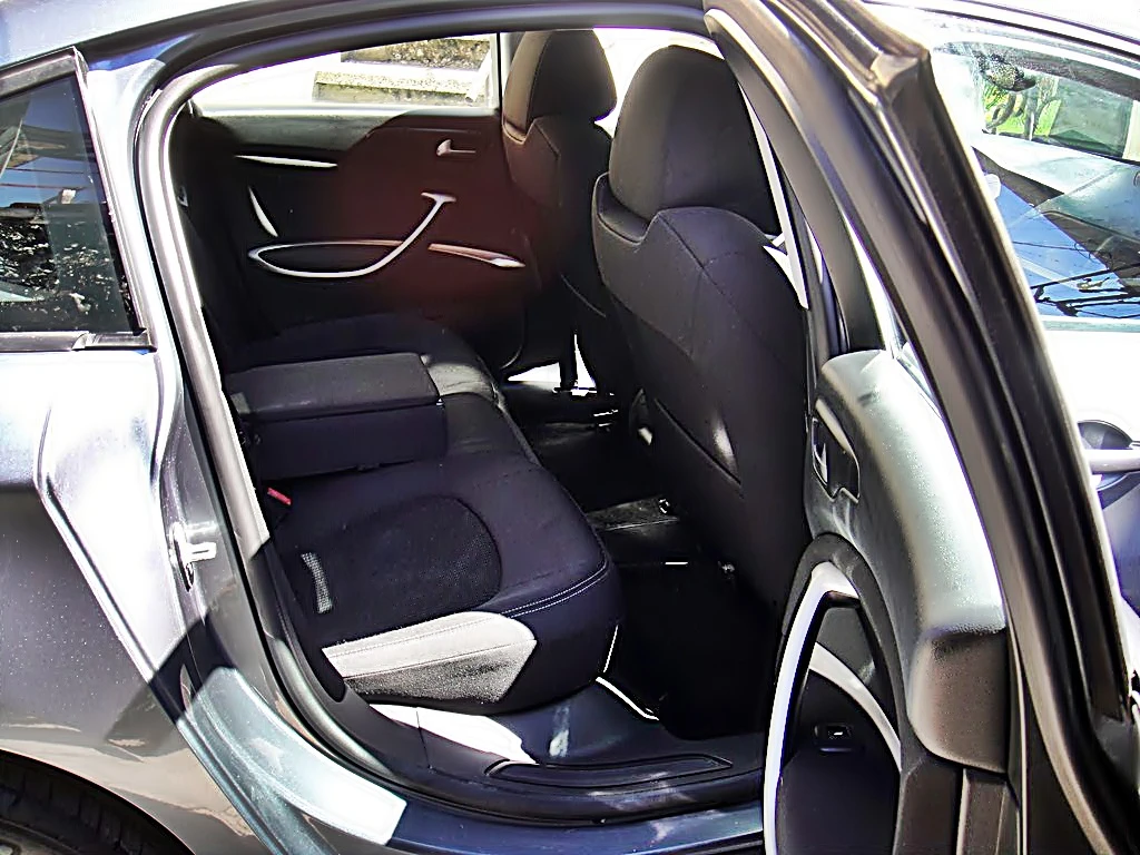 Citroen C5 2.0 HDI ФРАНЦИЯ, снимка 12 - Автомобили и джипове - 54113052