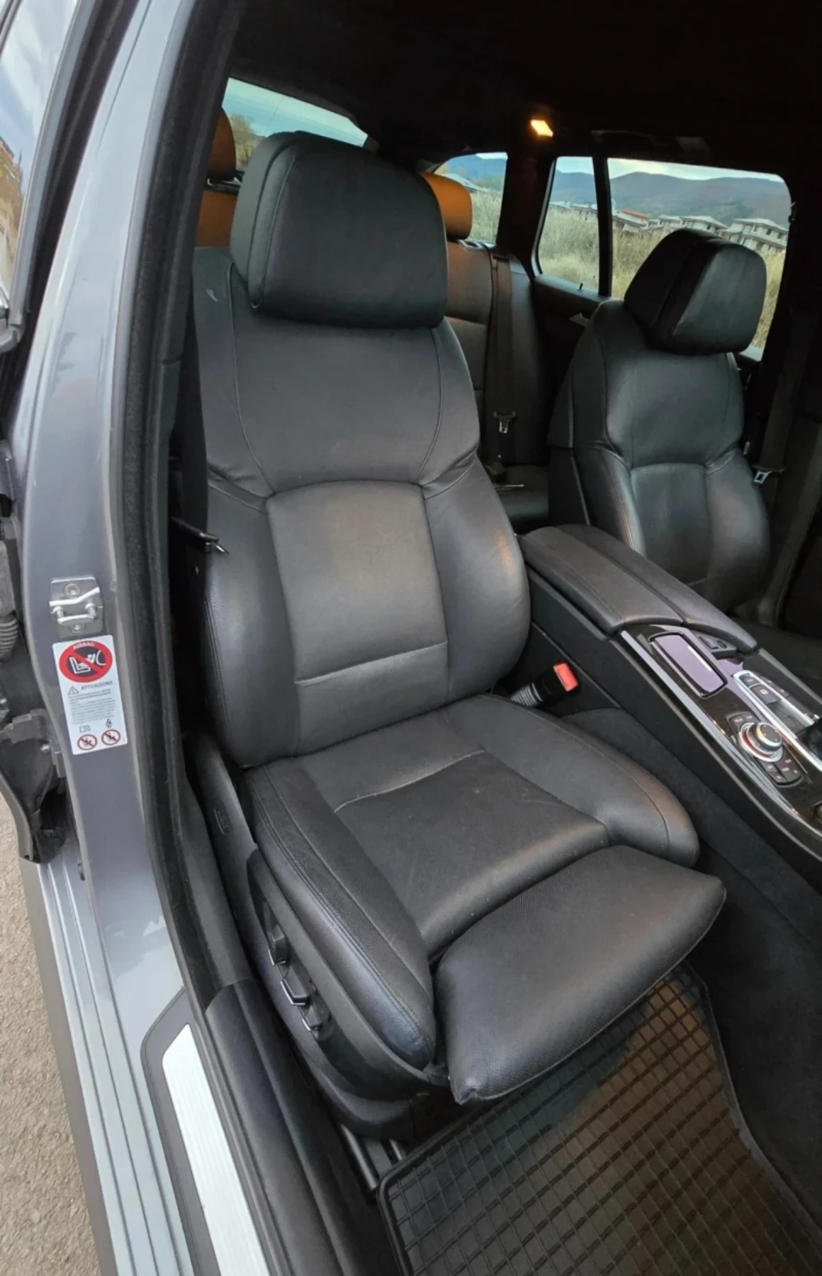 BMW 535 I LUXURY!!!, снимка 8 - Автомобили и джипове - 54355421