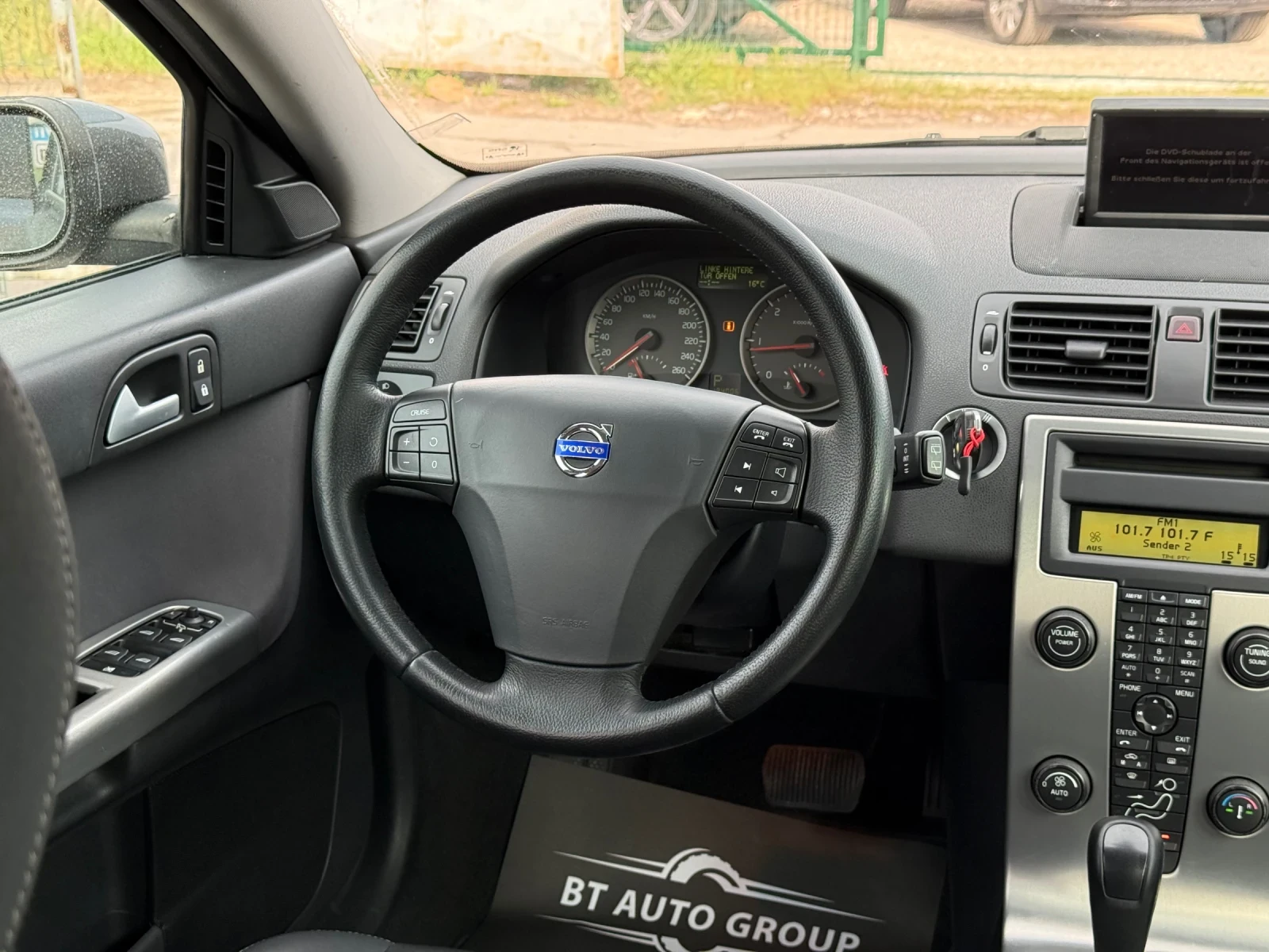 Volvo V50 2.4 D5 AUTOMATIC 180HP, снимка 12 - Автомобили и джипове - 54692740