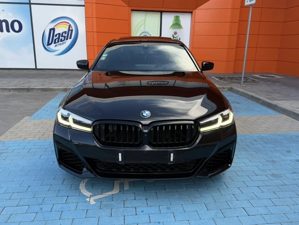 BMW 530 M-paket Hud 360/cam Germany TOP!!!, снимка 3 - Автомобили и джипове - 54838822