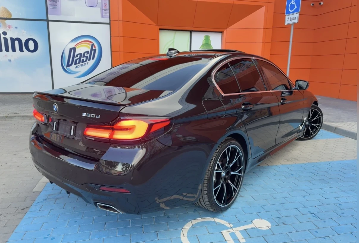 BMW 530 M-paket Hud 360/cam Germany TOP!!!, снимка 4 - Автомобили и джипове - 54838822