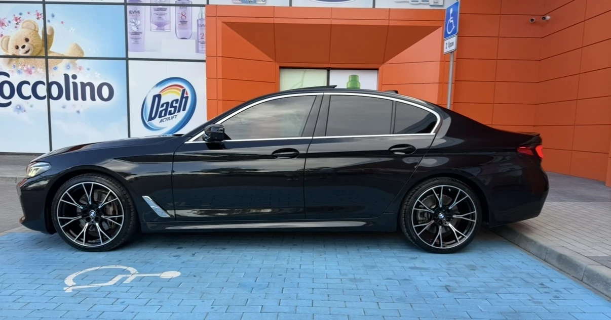 BMW 530 M-paket Hud 360/cam Germany TOP!!!, снимка 6 - Автомобили и джипове - 54838822