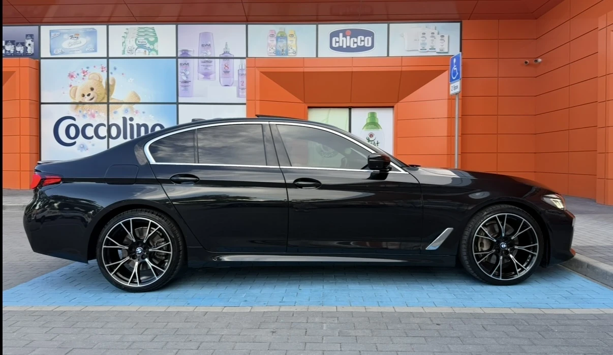 BMW 530 M-paket Hud 360/cam Germany TOP!!!, снимка 7 - Автомобили и джипове - 54838822