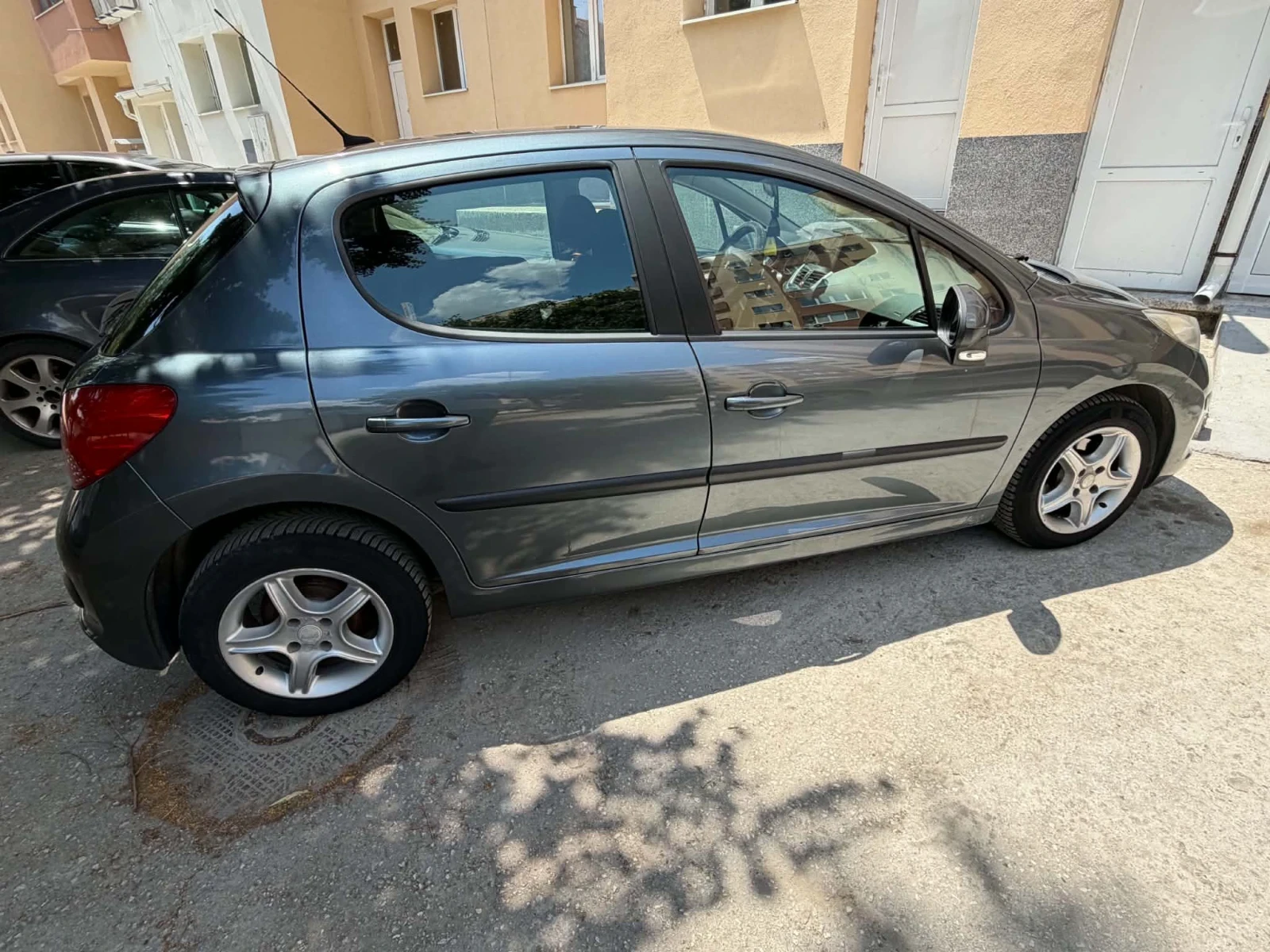 Peugeot 207 1.4 ������ | Mobile.bg � ����������� 7