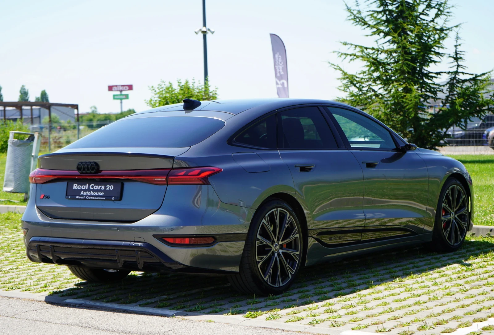 Audi S6 EDITION-ONE* SPORTBACK* HYPER-SCREEN* B&O* PANO* 3, снимка 4 - Автомобили и джипове - 55091384