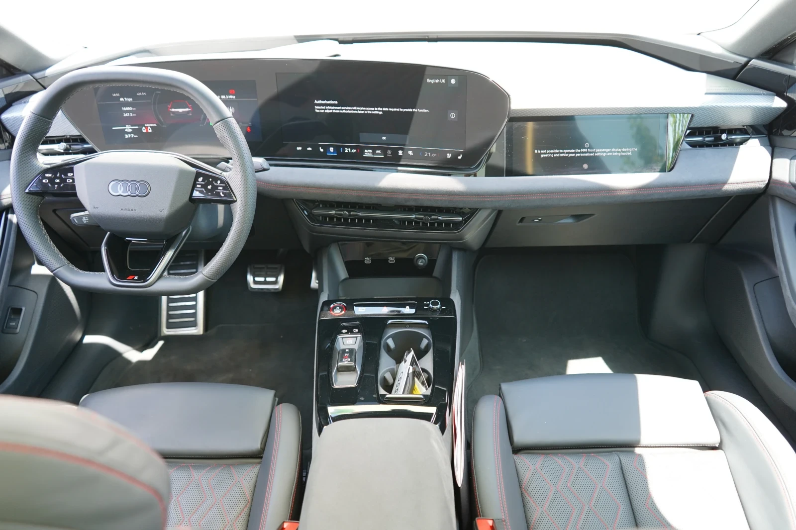 Audi S6 EDITION-ONE* SPORTBACK* HYPER-SCREEN* B&O* PANO* 3, снимка 15 - Автомобили и джипове - 55091384