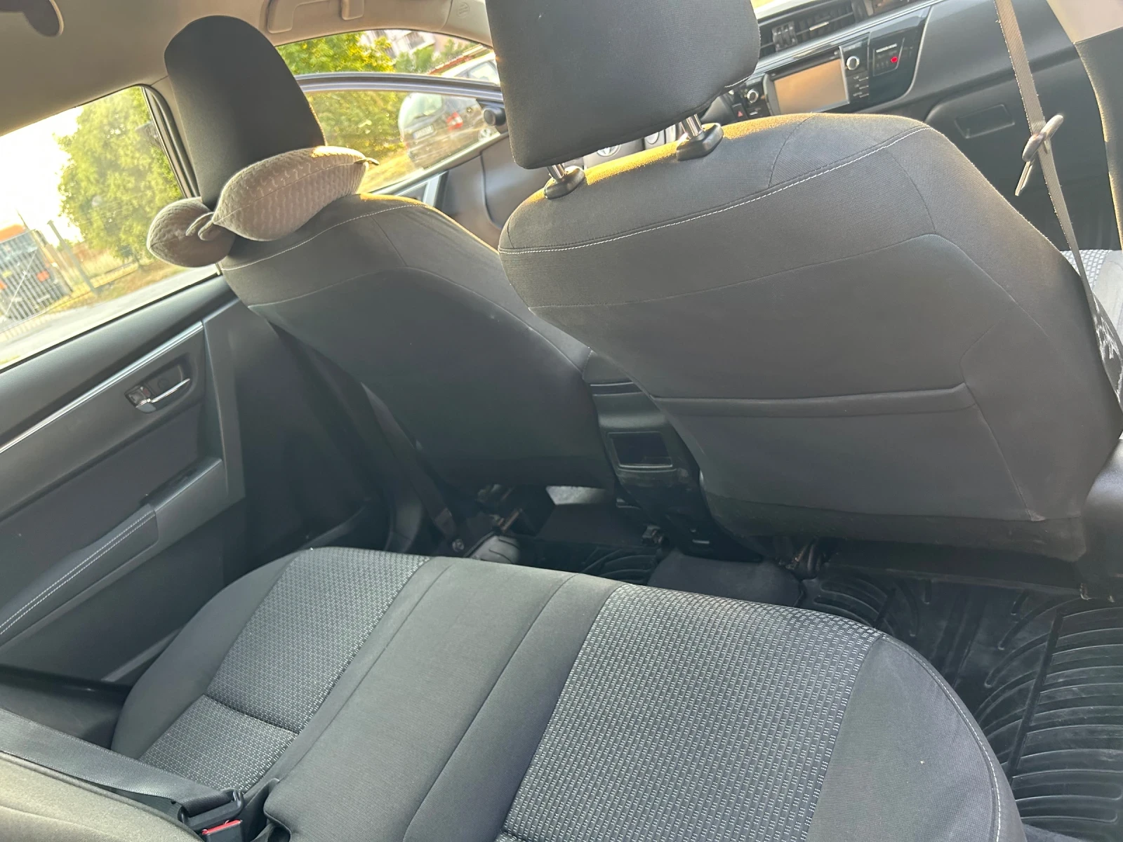 Toyota Corolla | Mobile.bg � ����������� 10