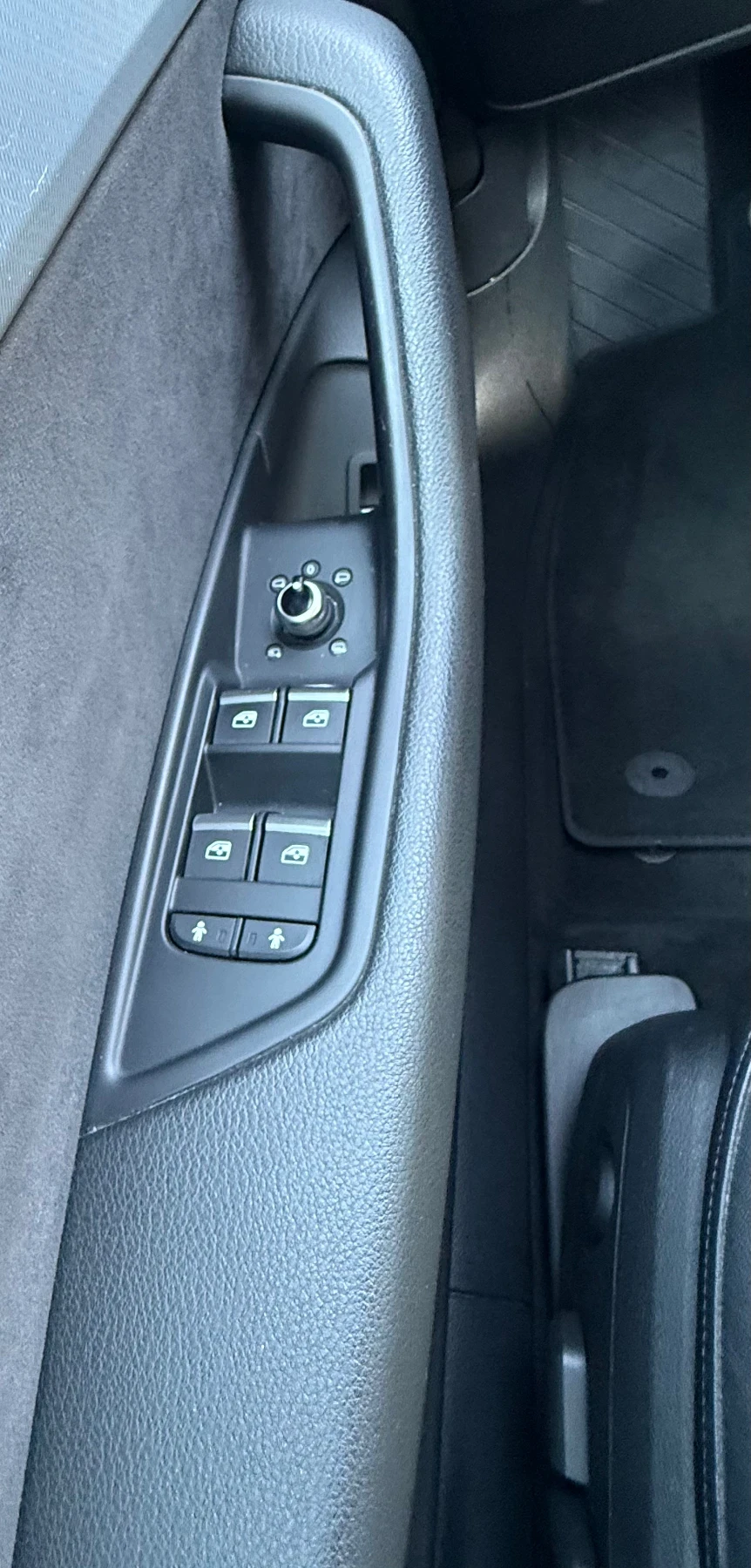 Audi A4 2.0 TDI (190 к.с.), снимка 11 - Автомобили и джипове - 55534037