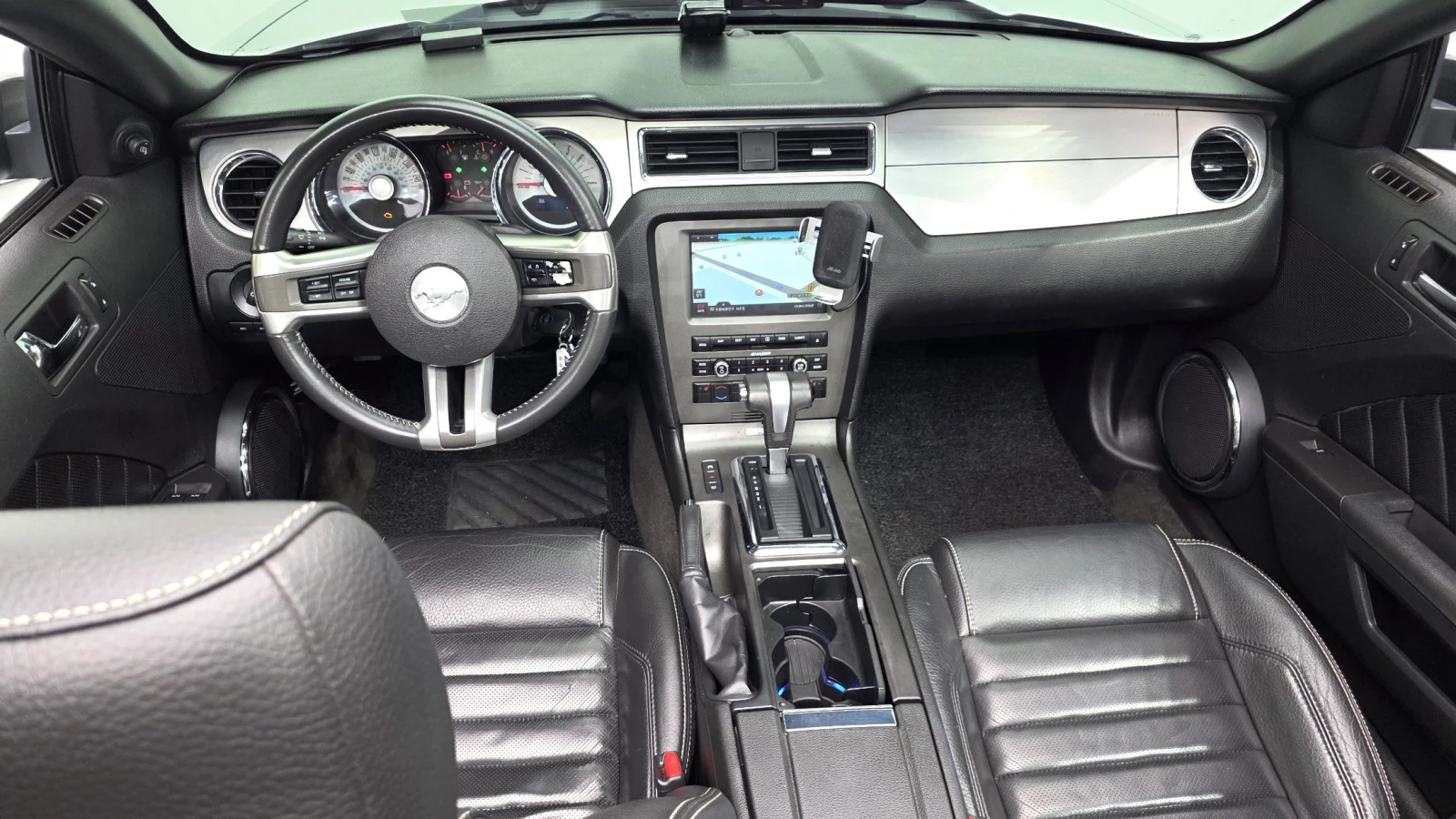 Ford Mustang КРАЙНА ЦЕНА, снимка 7 - Автомобили и джипове - 55594112