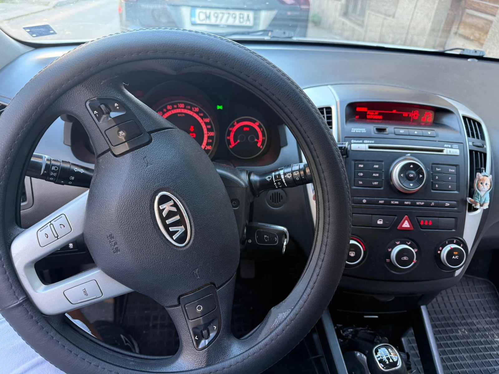 Kia Ceed, снимка 5 - Автомобили и джипове - 55683047