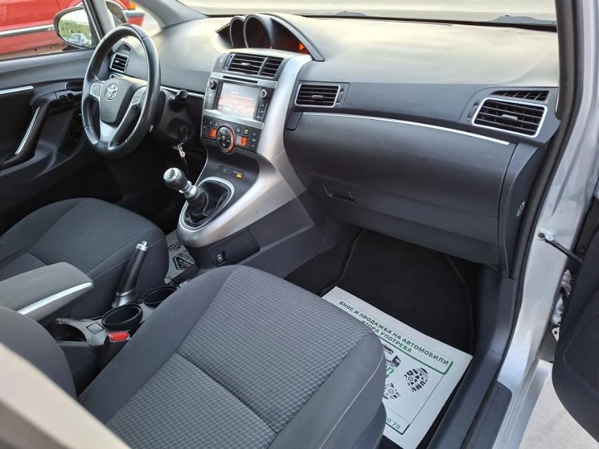 Toyota Verso 1.6i-132кс-6+ 1-ЗАДНА КАМЕРА-НАВИГАЦИЯ-BLUETOOTH, снимка 11 - Автомобили и джипове - 55729421
