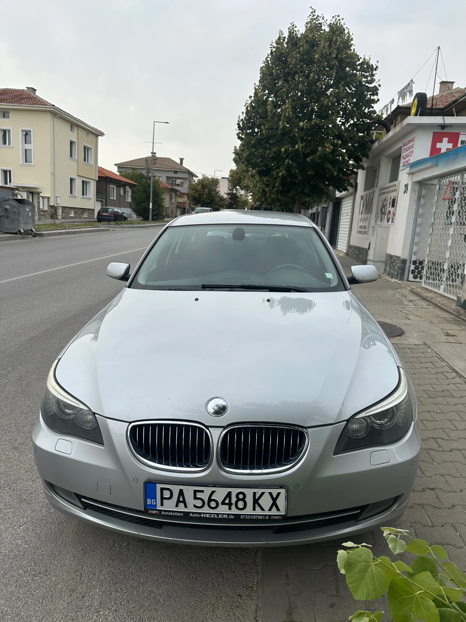 BMW 523