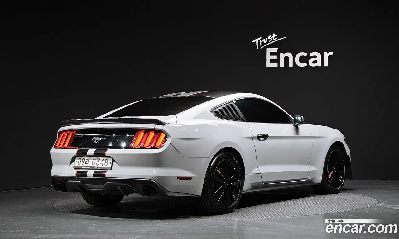 Ford Mustang, снимка 4 - Автомобили и джипове - 56611285