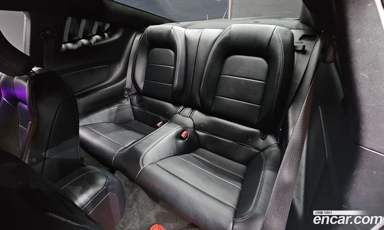Ford Mustang, снимка 13 - Автомобили и джипове - 56611285