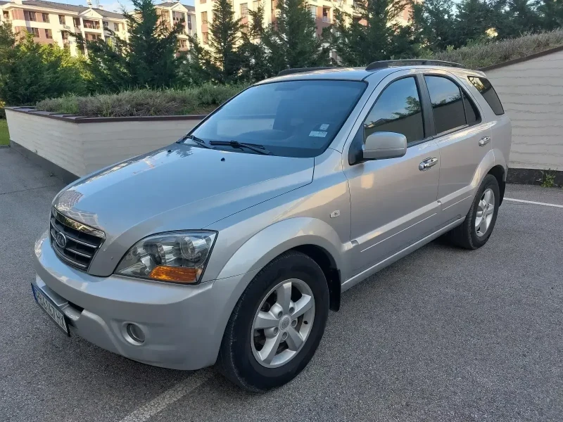 Kia Sorento, снимка 2 - Автомобили и джипове - 45906306