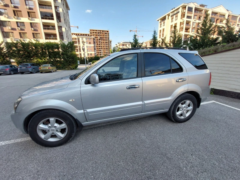 Kia Sorento, снимка 3 - Автомобили и джипове - 45906306