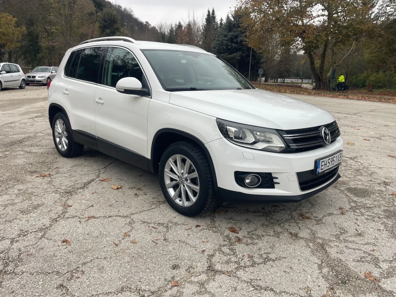 VW Tiguan, снимка 4 - Автомобили и джипове - 47985194