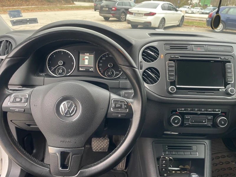 VW Tiguan, снимка 9 - Автомобили и джипове - 47985194