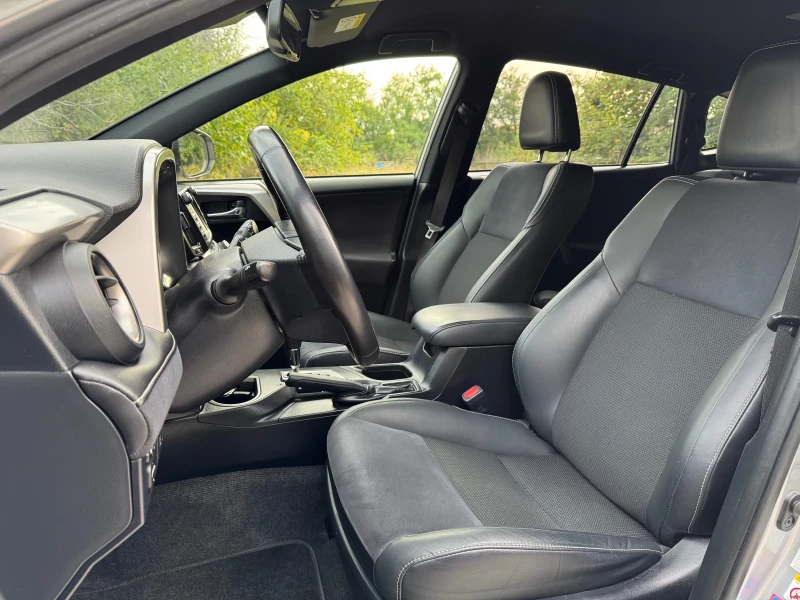 Toyota Rav4 2.5H.EXECUTIVE.АВТО.КОЖА.КЕЙЛЕС.НАВИ.ДИСТРОН197кс, снимка 6 - Автомобили и джипове - 52044127
