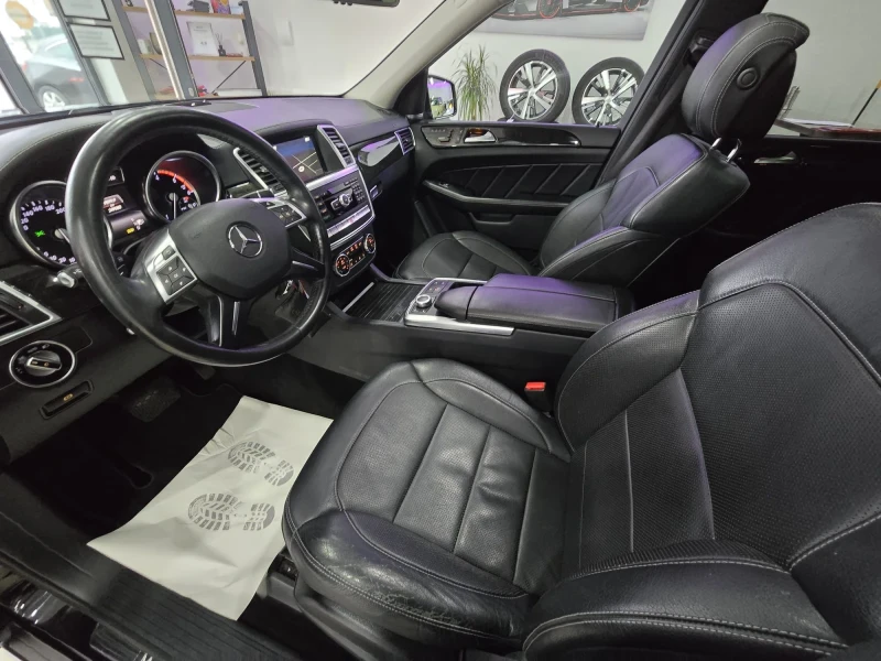 Mercedes-Benz GL 350, снимка 15 - Автомобили и джипове - 52435314