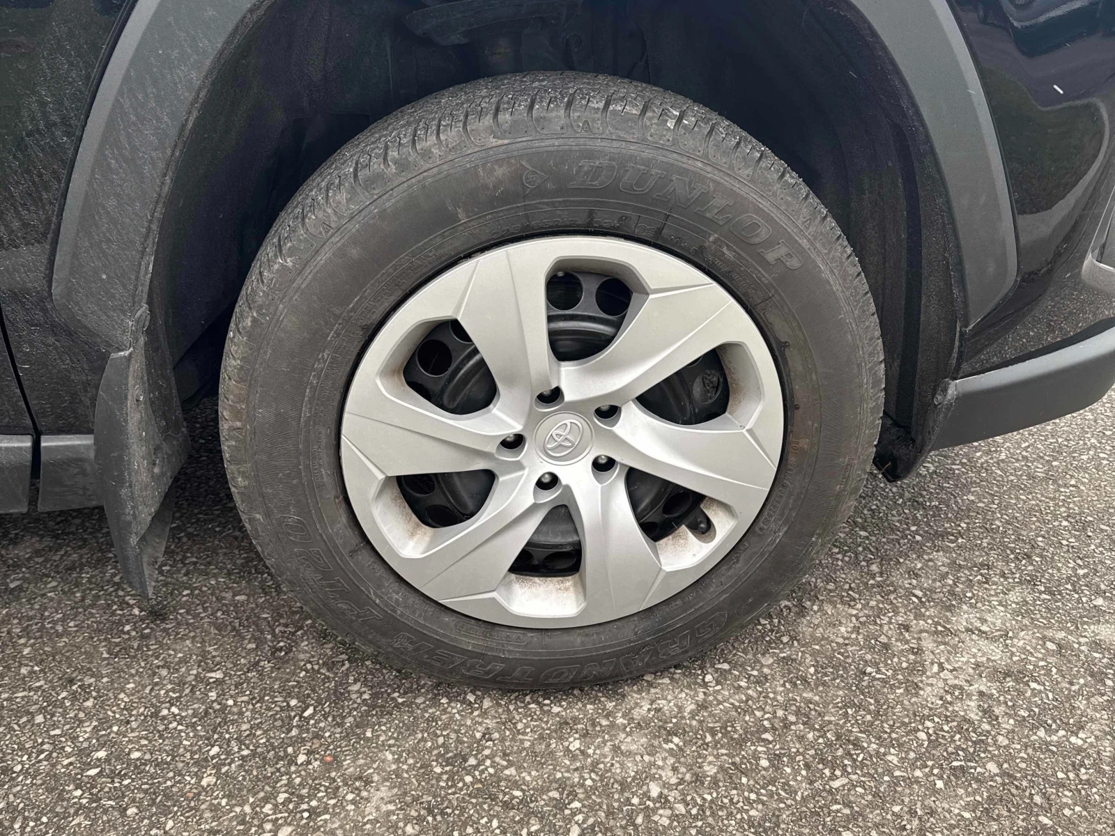 Toyota Rav4 * * CARFAX * *   * *  | Mobile.bg   11