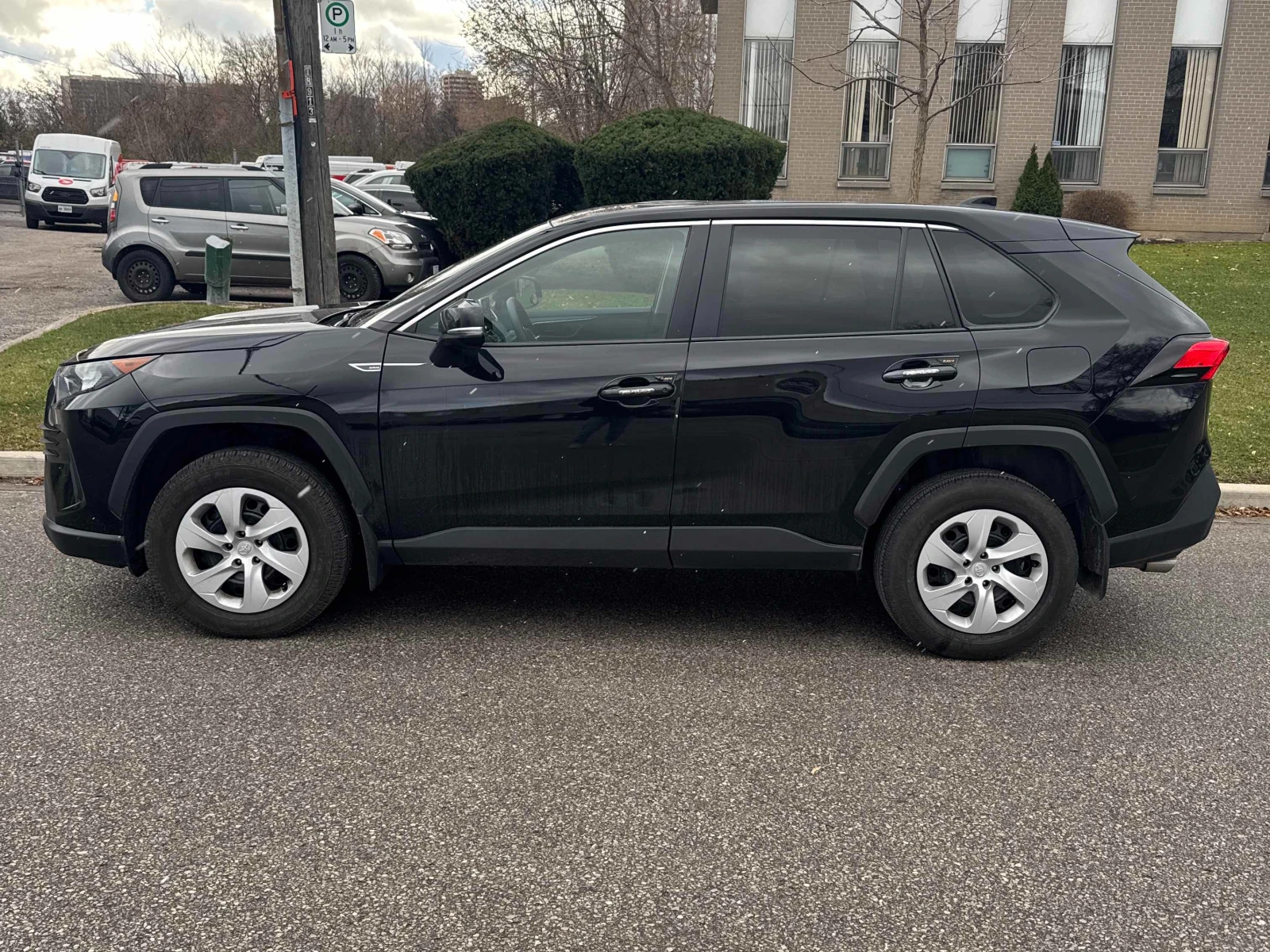 Toyota Rav4 * * CARFAX * *   * *  | Mobile.bg   3