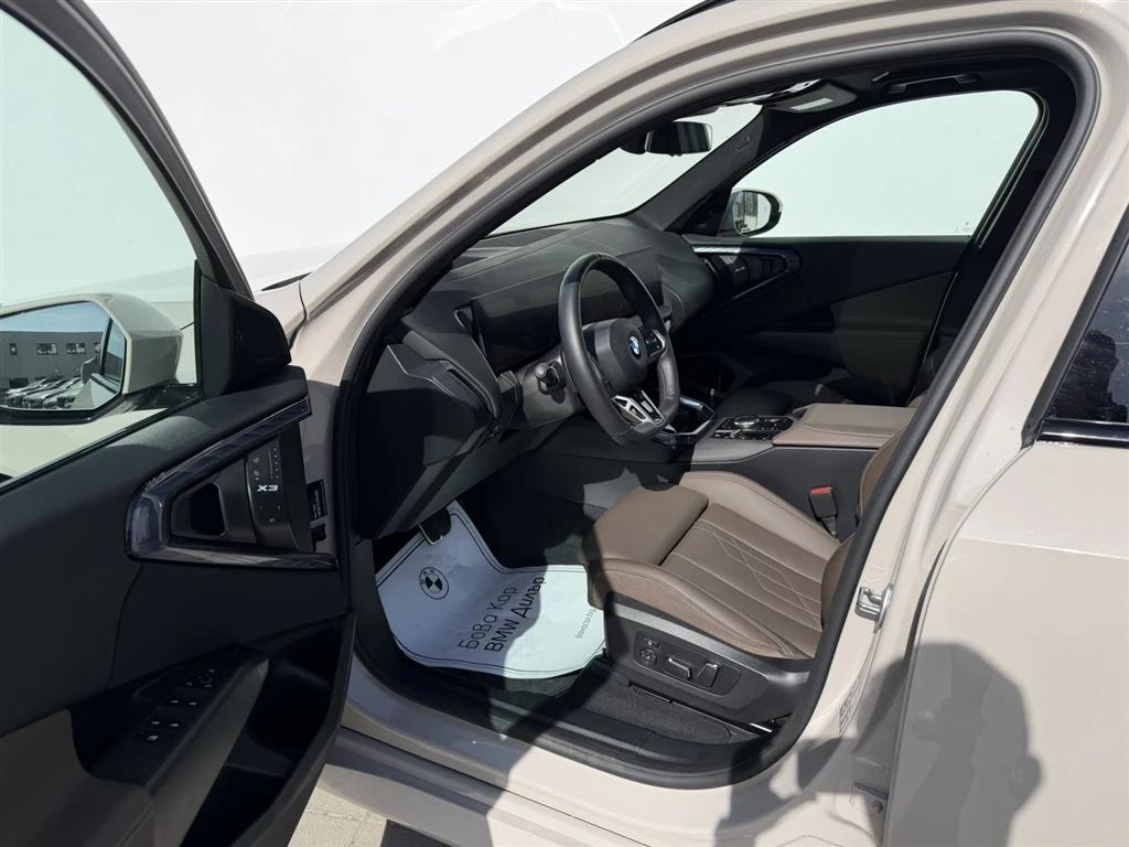 BMW X3 20 xDrive, снимка 8 - Автомобили и джипове - 53797959