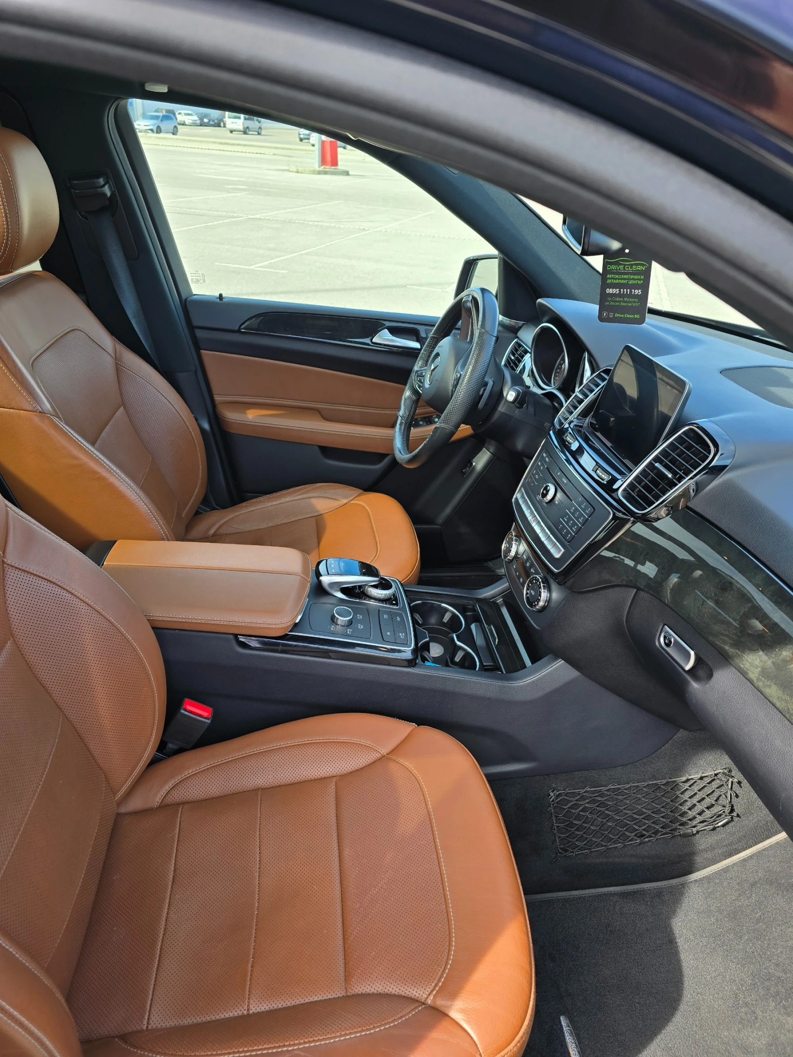 Mercedes-Benz GLE 400 AMG LINE* PANO* 9 G-TRONIC* 4-MATIC, снимка 6 - Автомобили и джипове - 54284822