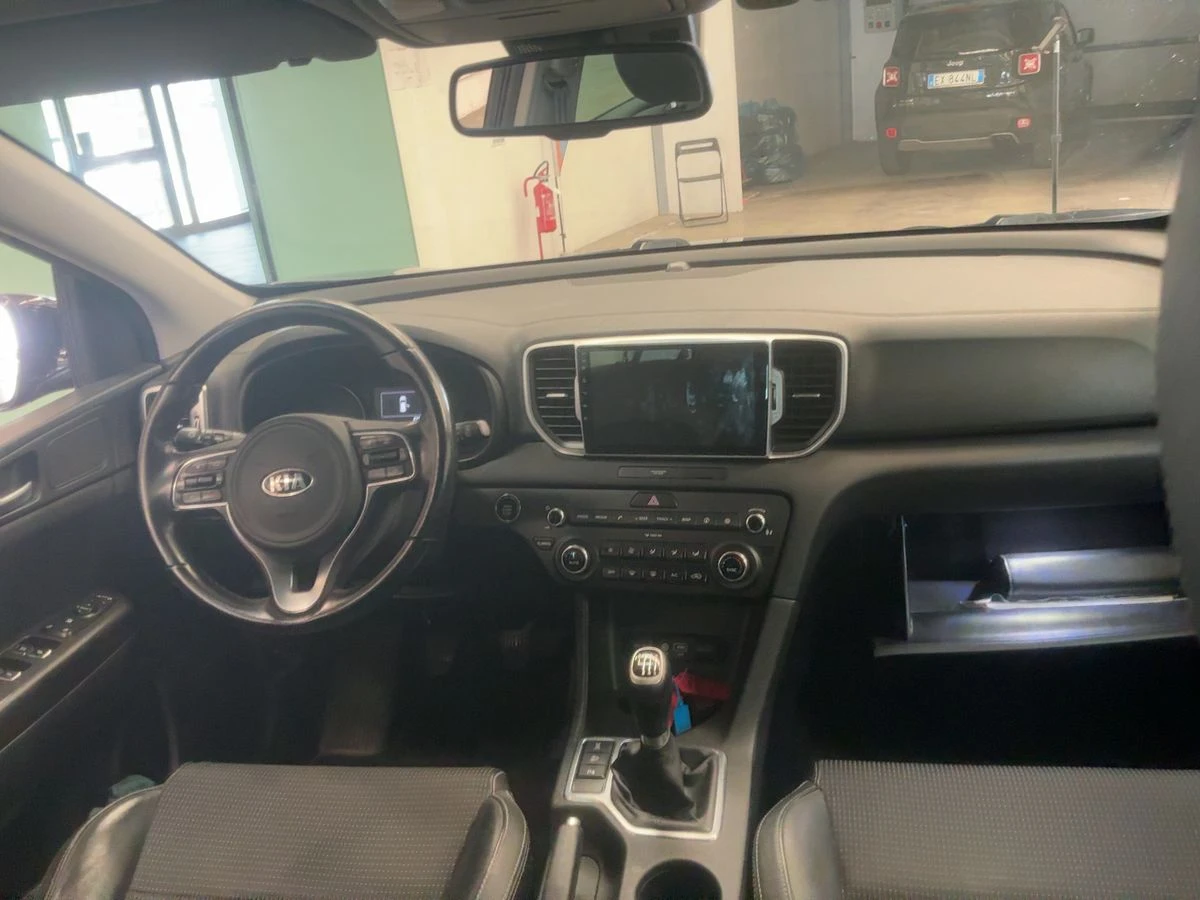 Kia Sportage 2.0 D  AWD * * * 136 PS | Mobile.bg � ����������� 8