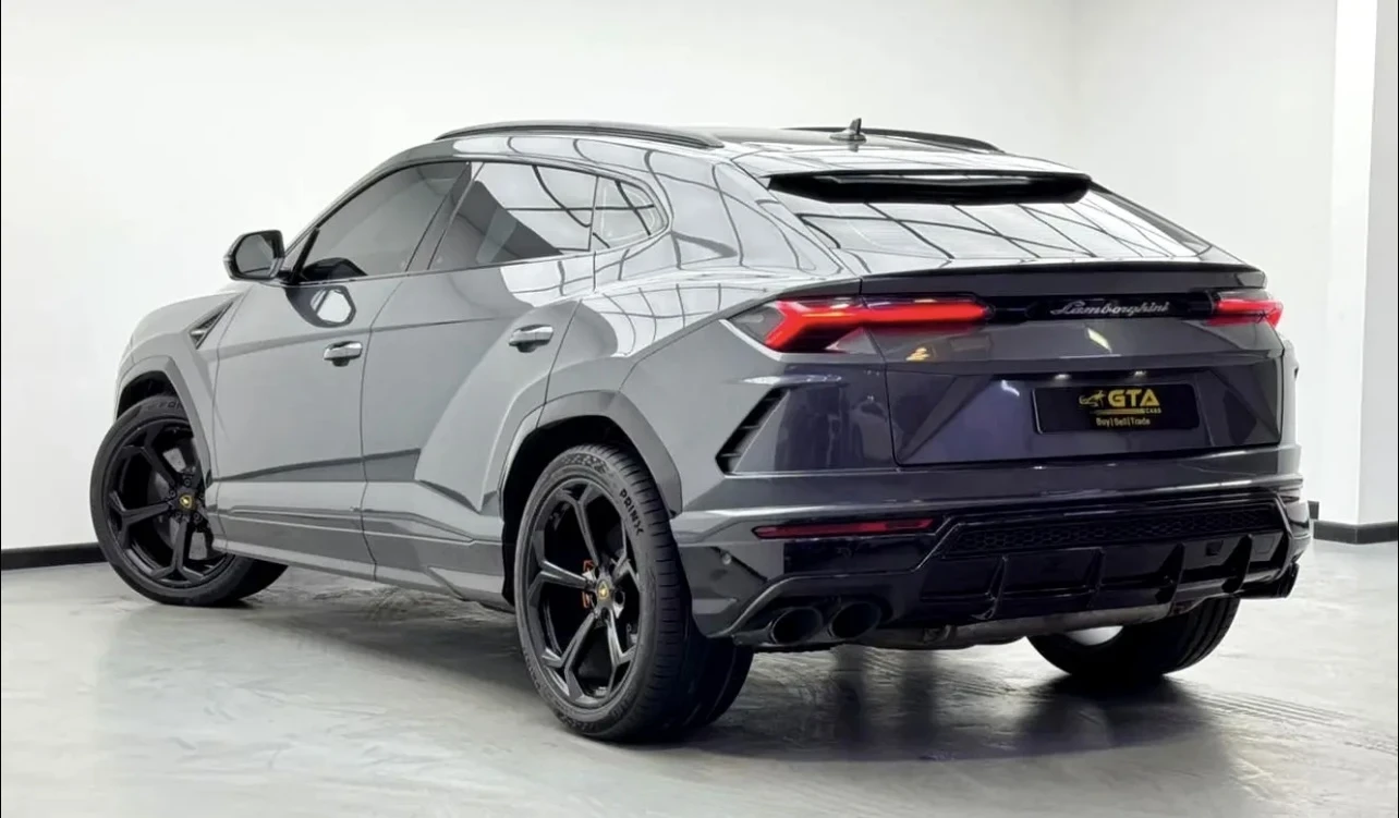 Lamborghini Urus STANDARD | ПЪЛНА СЕРВИЗНА ИСТОРИЯ | FULL OPTIONS, снимка 6 - Автомобили и джипове - 54544878