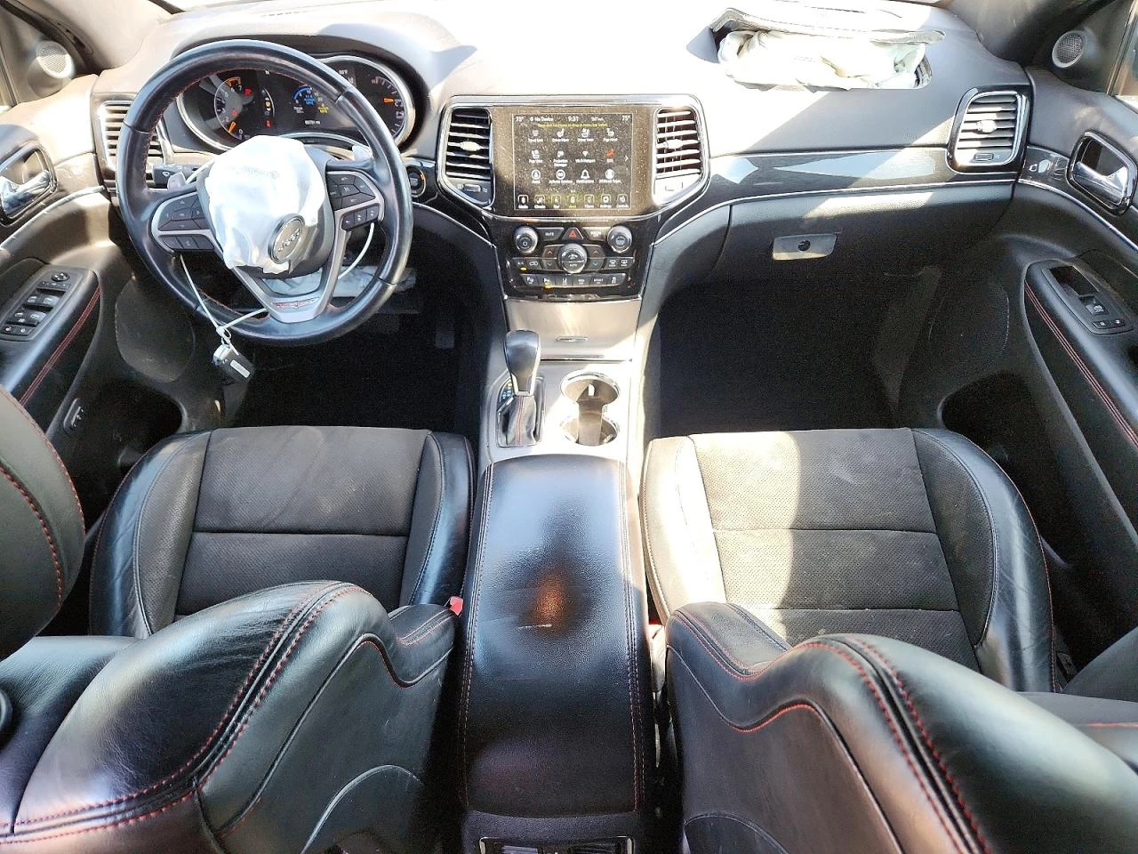 Jeep Grand cherokee 5.7l Trailhawk, снимка 8 - Автомобили и джипове - 55802378