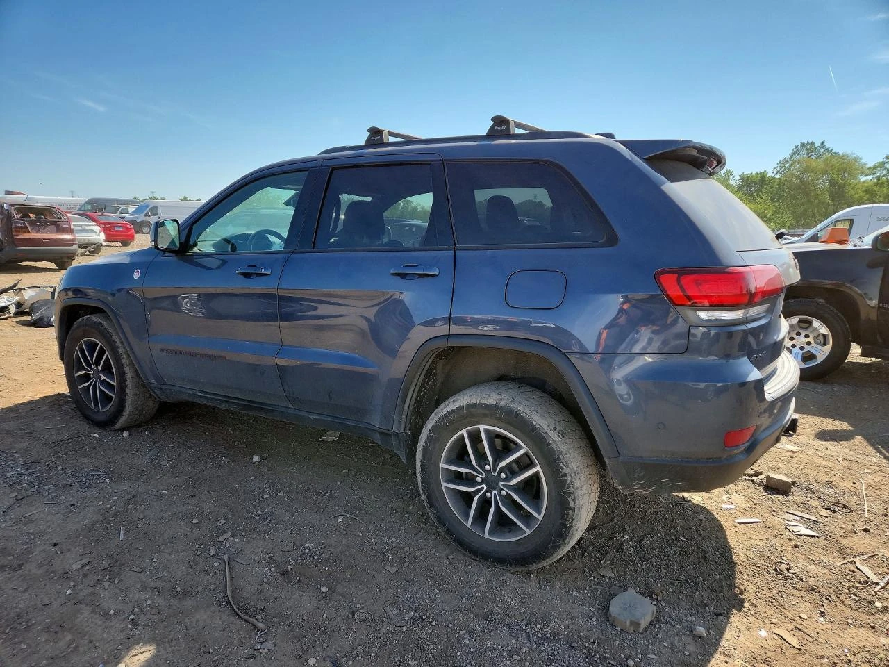 Jeep Grand cherokee 5.7l Trailhawk, снимка 2 - Автомобили и джипове - 55802378