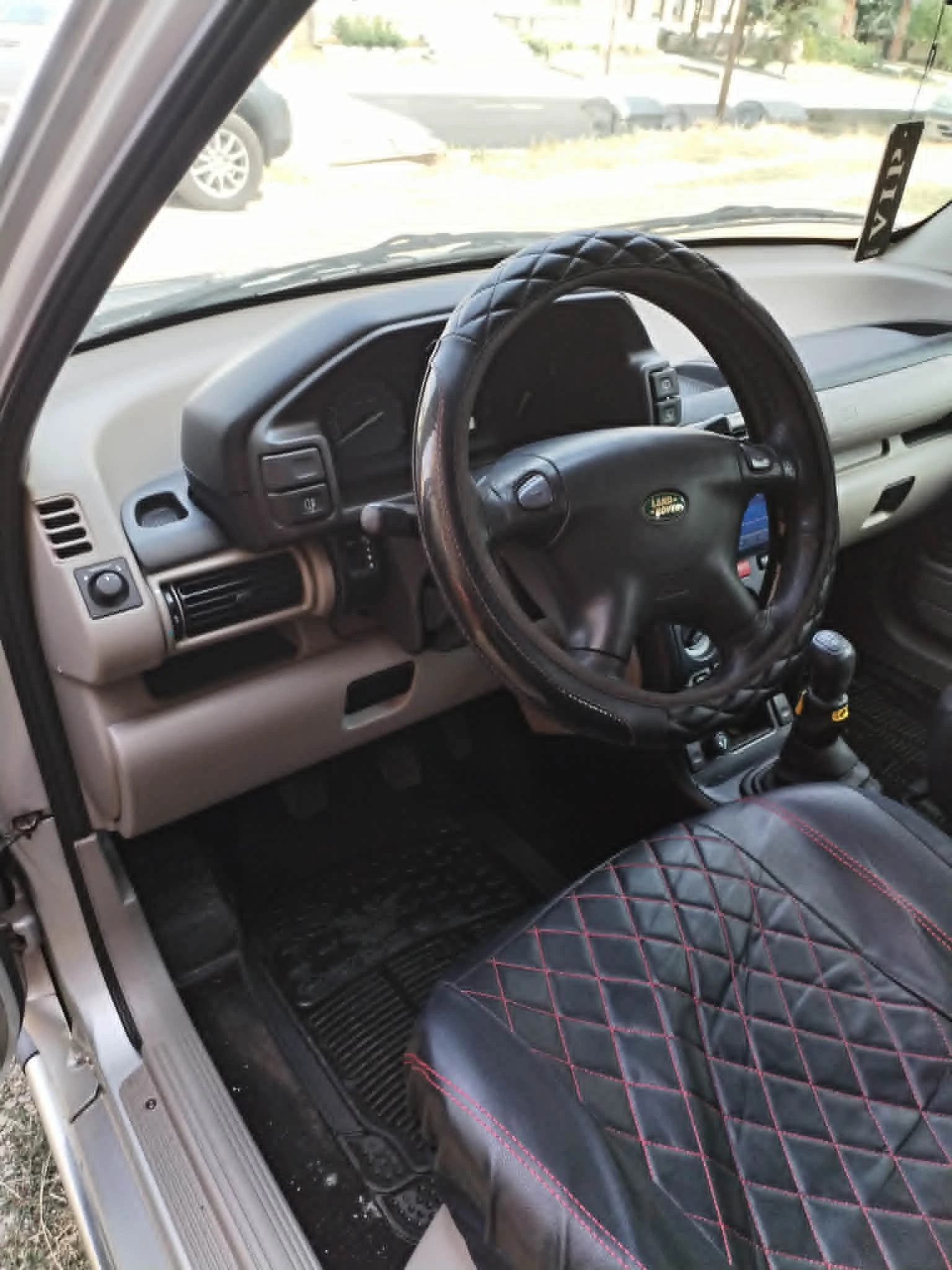 Land Rover Freelander, снимка 3 - Автомобили и джипове - 55854515