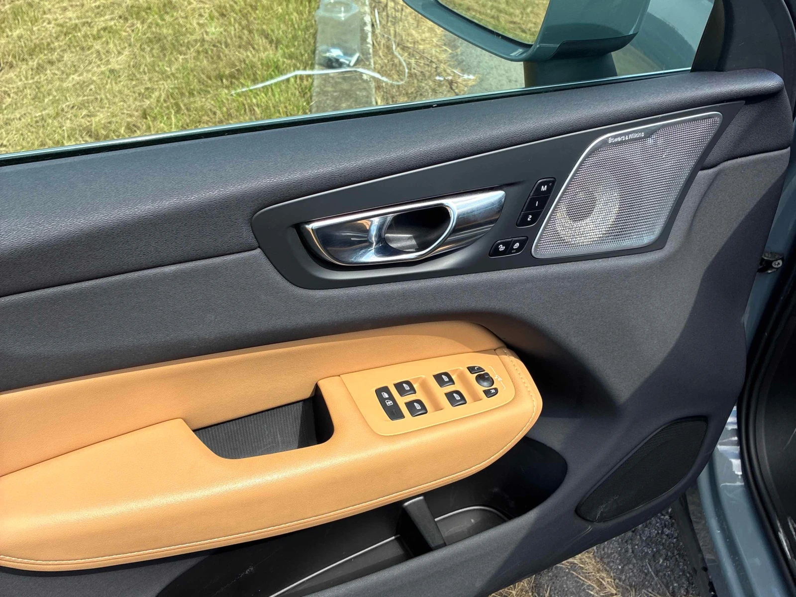 Volvo XC60 Inscription | CARFAX | АВТОФИНАНСИРАНЕ, снимка 11 - Автомобили и джипове - 55892529