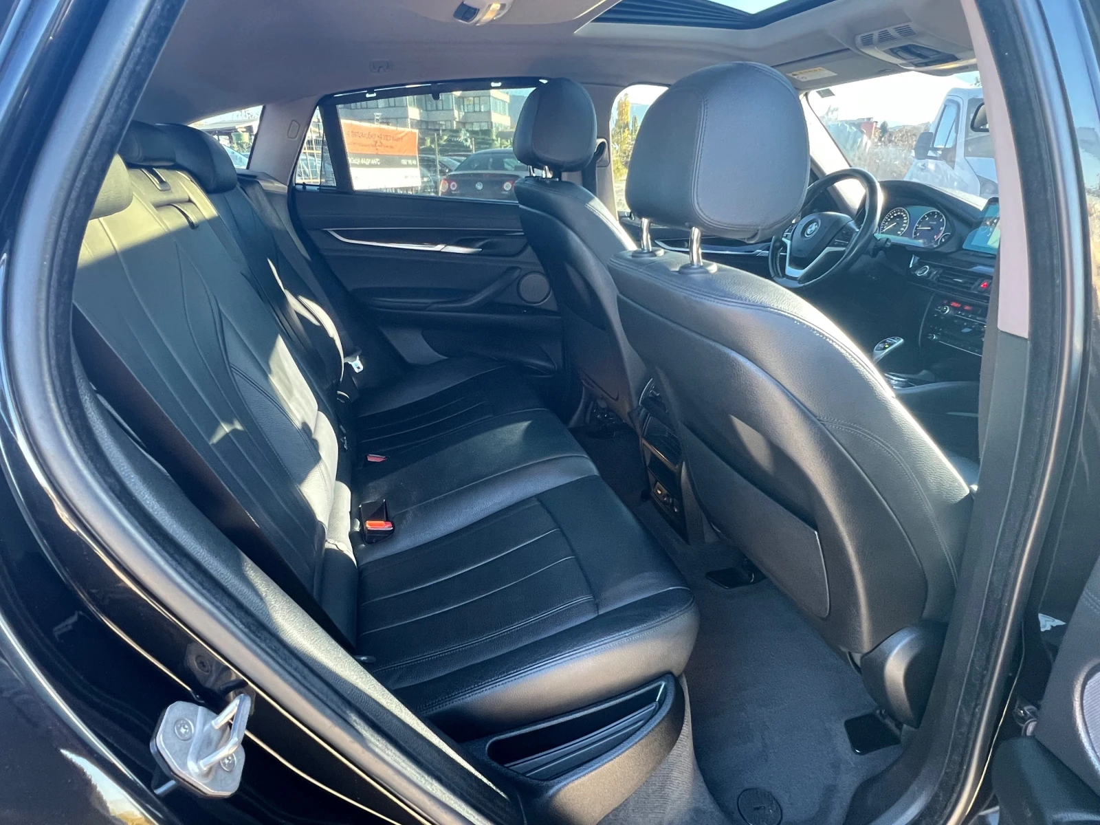 BMW X6, снимка 17 - Автомобили и джипове - 56642775