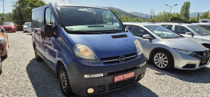 Opel Vivaro 1.9DTI-100кс.клима, снимка 4 - Бусове и автобуси - 45903074