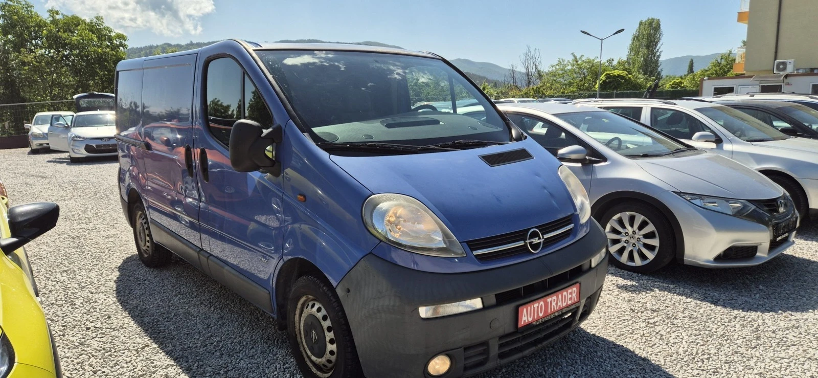 Opel Vivaro 1.9DTI-100кс.клима - изображение 3