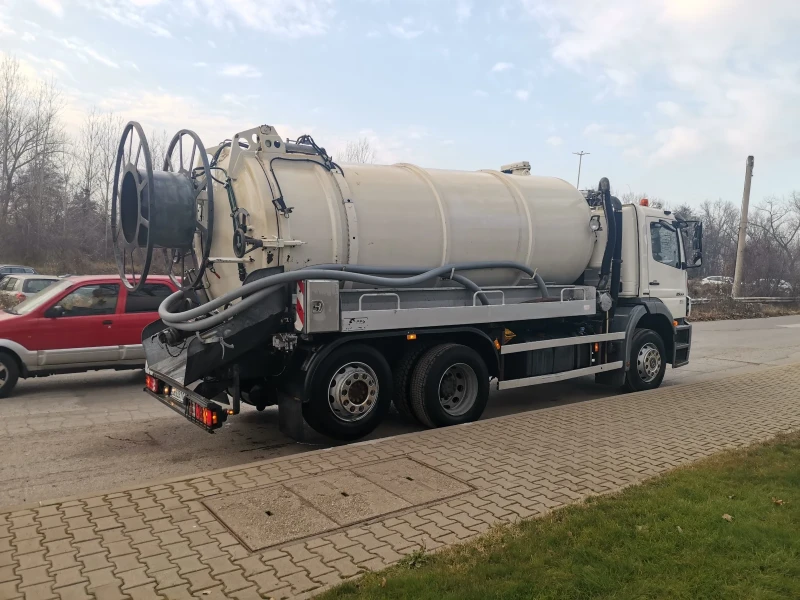 Mercedes-Benz Actros Фекалка, снимка 3 - Камиони - 52906771