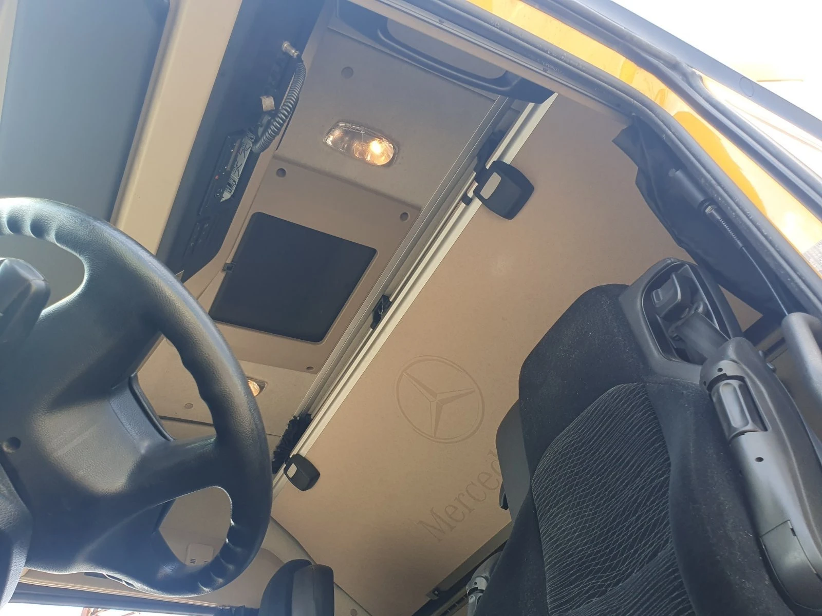 Mercedes-Benz Actros 18.45 /  6 /  | Mobile.bg   11