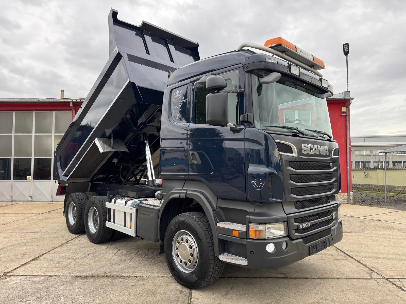 Scania R 560 V8 6x4  - изображение 2