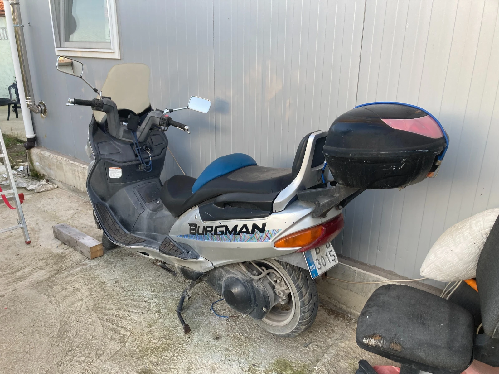 Suzuki Burgman 250 - изображение 2