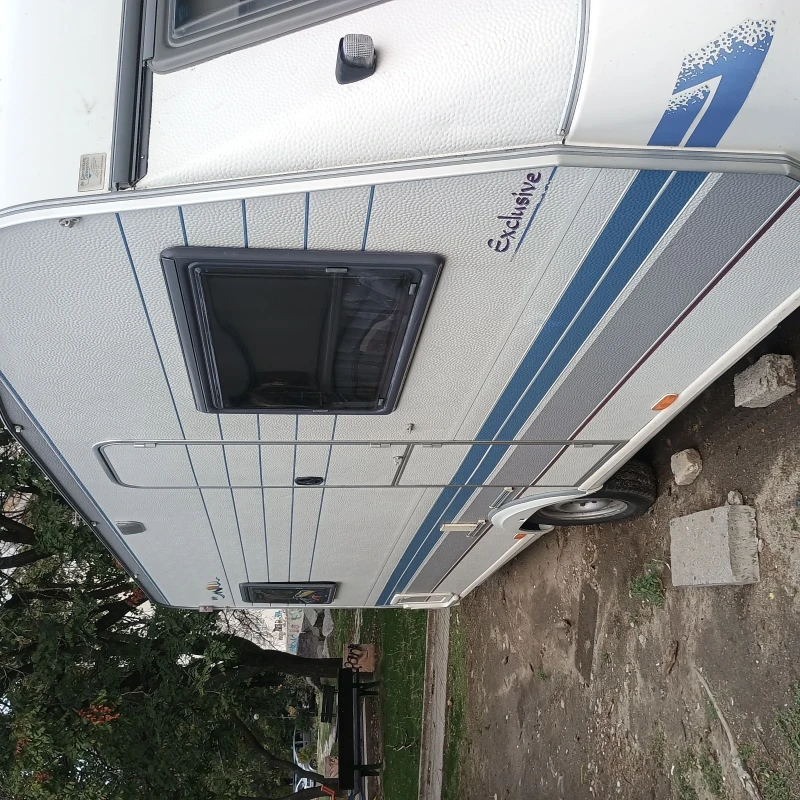 Каравана Hobby 495, снимка 3 - Каравани и кемпери - 52029771