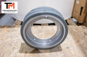 Гуми, снимка 3