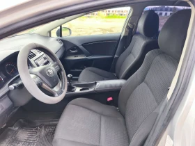 Toyota Avensis, снимка 10