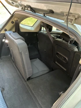 Kia Carens 1.6i/GAZ/panorama/navi, снимка 13