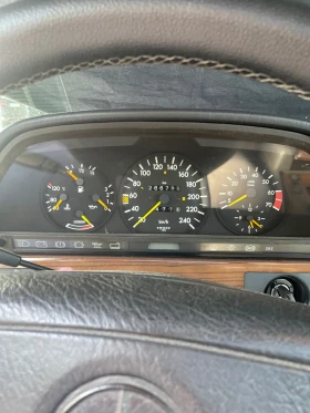 Mercedes-Benz 126, снимка 4