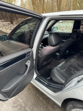 BMW 330 - 2800 € / 5476.32 лв. - 27435382 12