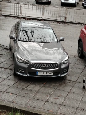 ����� �� �������� �� Infiniti Q50