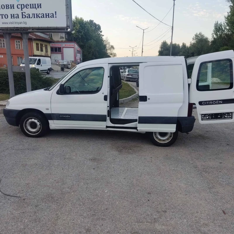 Citroen Berlingo, снимка 6 - Автомобили и джипове - 47604793