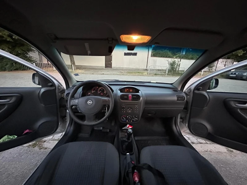 Opel Corsa 1.2 верига, снимка 6 - Автомобили и джипове - 47533490